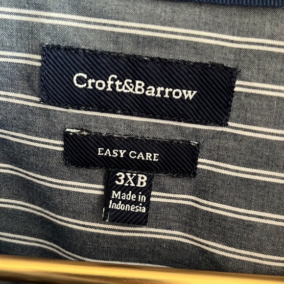 Croft & Barrow 3XB button down - Picture 2 of 2